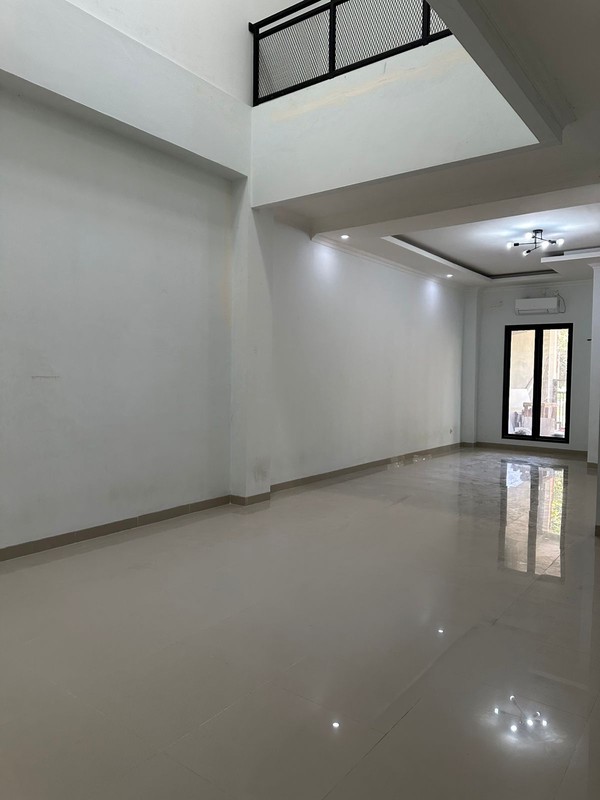 Rumah Brand New disewa di Bona Indah, strategis dan aman