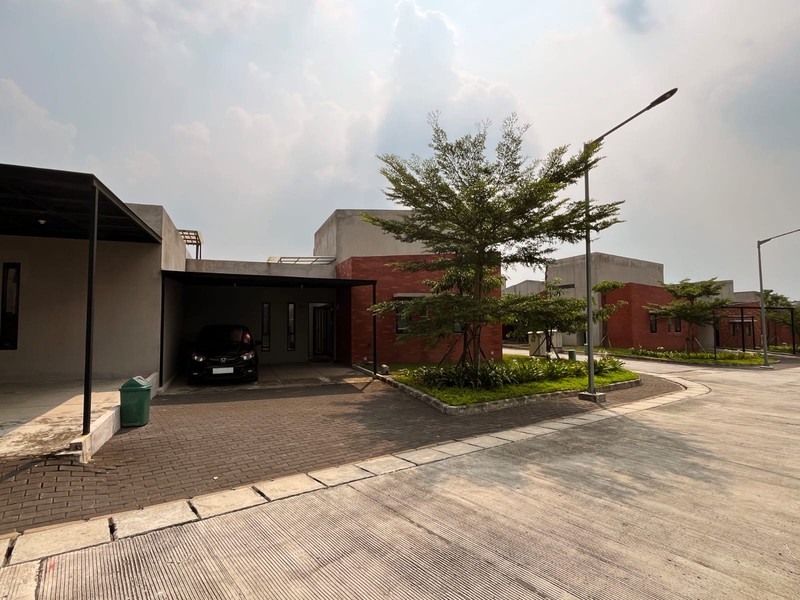 Rumah Bagus Di Samanea Hill, Cluster Avilla Parung Panjang Kab Bogor