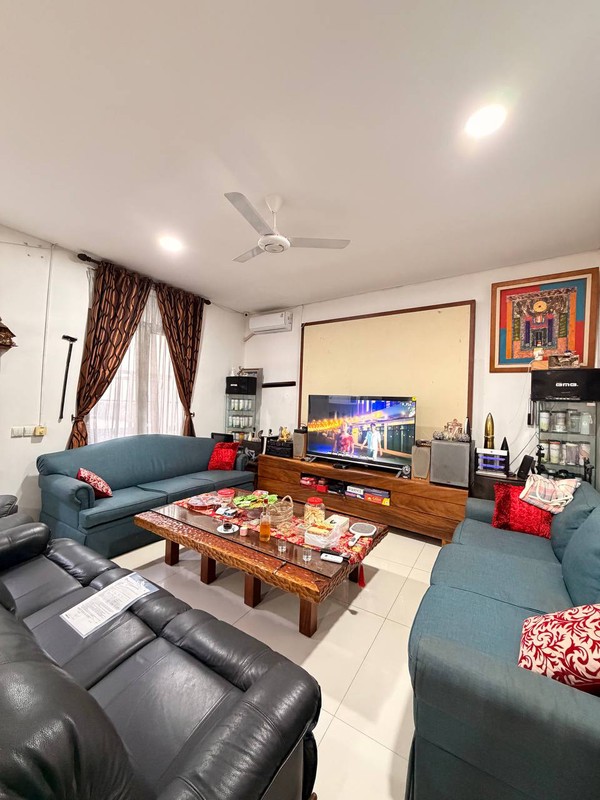 Rumah Bagus Di Villa Pondok Indah, Jl Tanah Kusir Jakarta Selatan