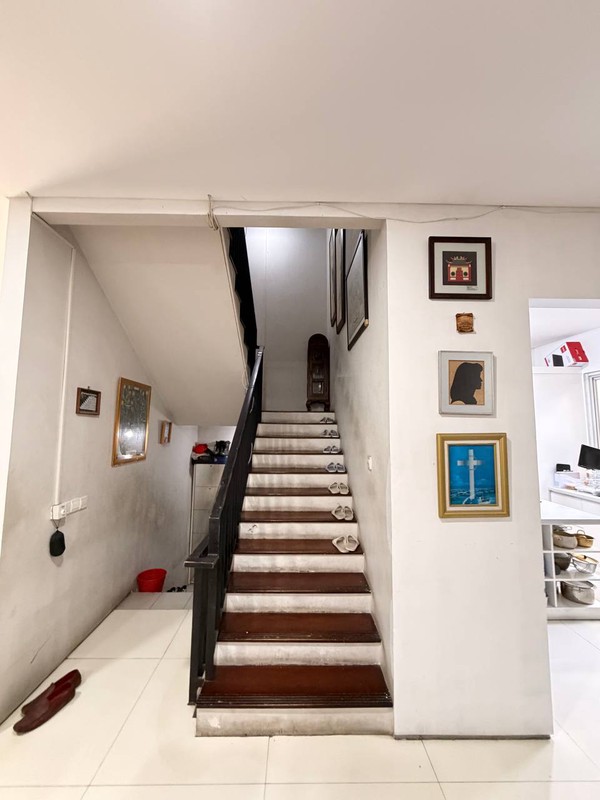 Rumah Bagus Di Villa Pondok Indah, Jl Tanah Kusir Jakarta Selatan