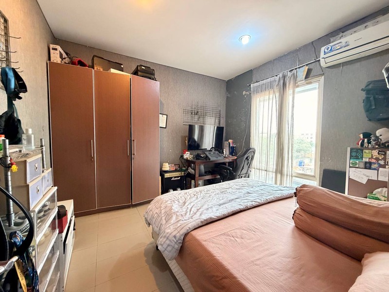 Rumah Bagus Di Villa Pondok Indah, Jl Tanah Kusir Jakarta Selatan