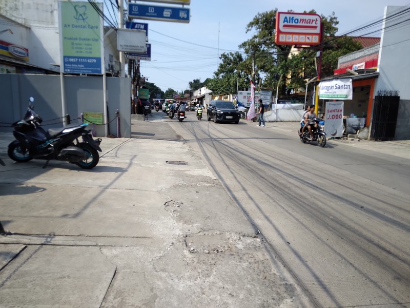 RUKO PINGGIR JALAN RAYA LASDA NASIR BOJONG KULUR DEKAT VILLA NUSA INDAH 3  COCOK UNTUK USAHA HARGA NEGO