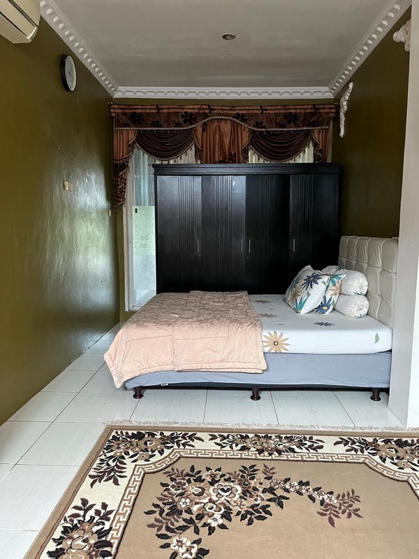 RUMAH CANTIK TERAWAT DI VILLA NUSA INDAH 3 2 LANTAI HARGA NEGO