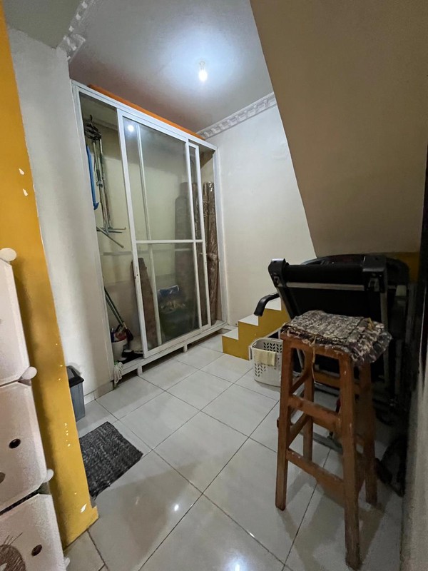 RUMAH CANTIK TERAWAT DI VILLA NUSA INDAH 3 2 LANTAI HARGA NEGO