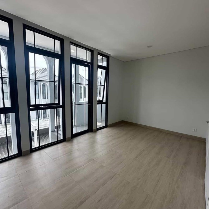 Hot Rent. Rumah Bagus Di Greenwich Park Aether, Dalam Cluster..