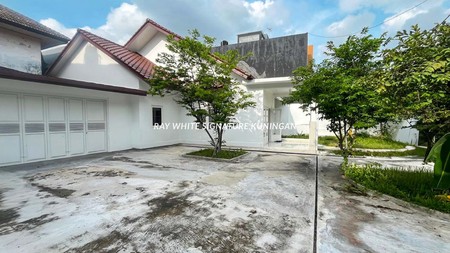 Rumah Disewakan di Jl Citayam II Kebayoran Baru