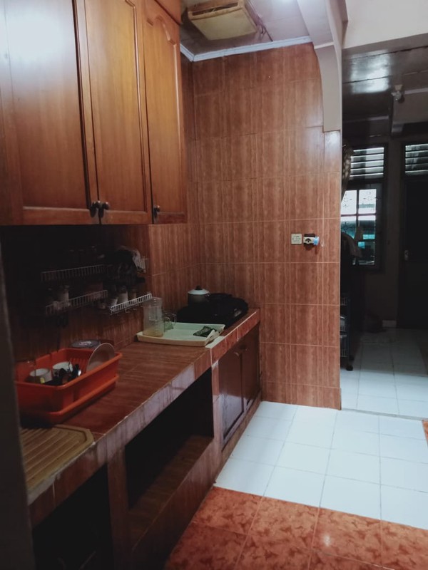 Rumah Lokasi Strategis dan Berada dekat Tengah Kota @Bumi Karang Indah, Lebak Bulus