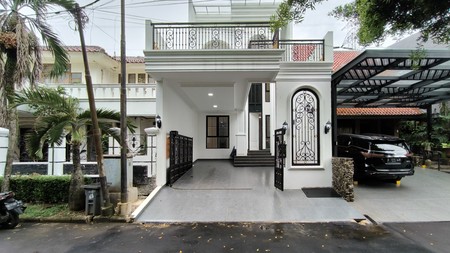 Rumah Eksklusif Bintaro 2,5 Lantai - LT 215 m², 4+1 KT, Lokasi Strategis, Harga Nego!