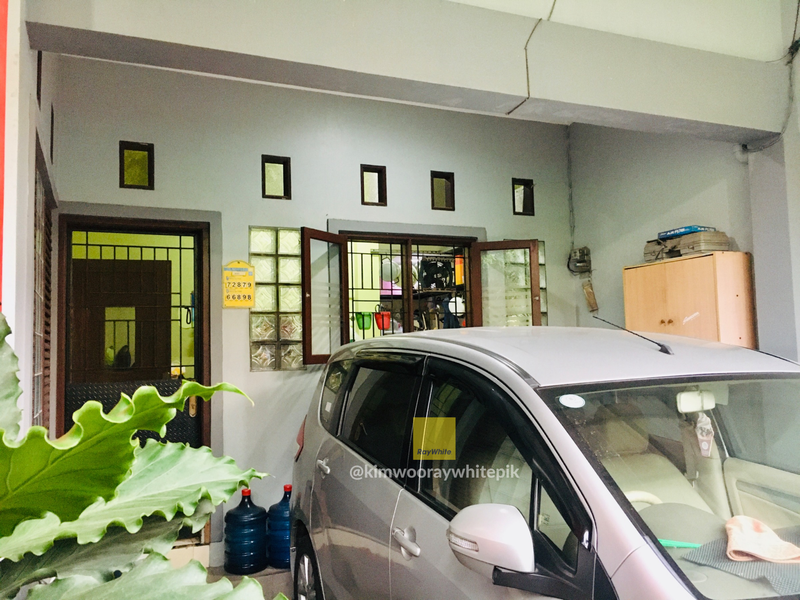 Dijual  Rumah 2 Lantai di Komplek Bukit Nusa Indah, Ciputat - Lokasi Strategis