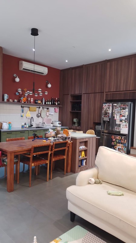 Rumah Mewah 3 Lantai Lebak Bulus + Kolam Renang Pribadi | Semi Furnished, Lokasi Super Strategis!