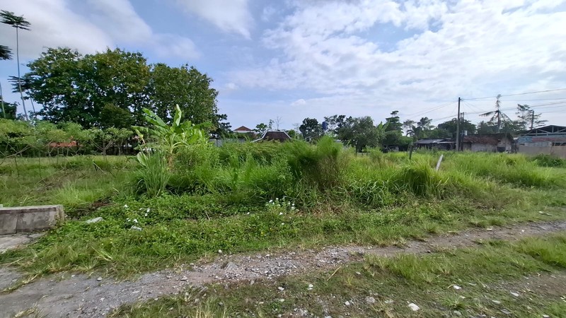 Tanah Luas 169 Meter Persegi Lokasi Strategis Dekat Kampus UII - Ngaglik Sleman 