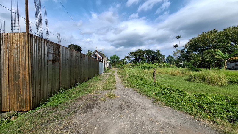 Tanah Luas 169 Meter Persegi Lokasi Strategis Dekat Kampus UII - Ngaglik Sleman 