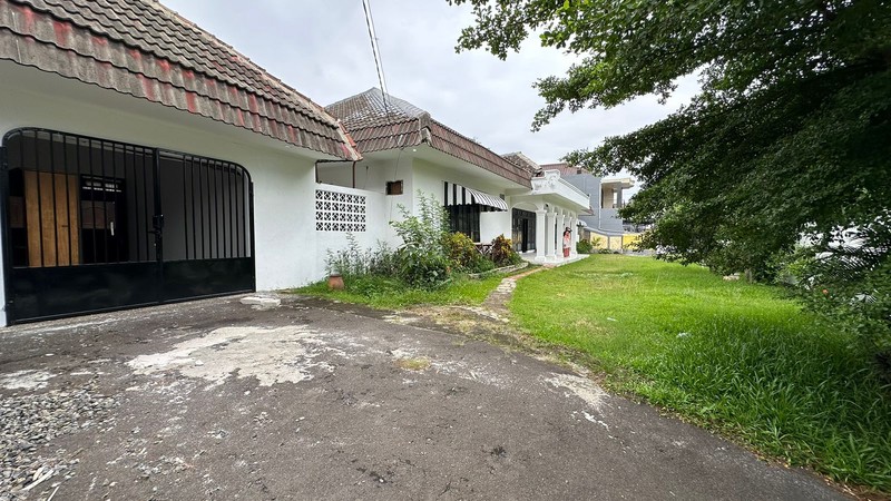 Rumah Luas 1300M² Halaman Super Lega di Cimanggis Dekat LRT & Tol