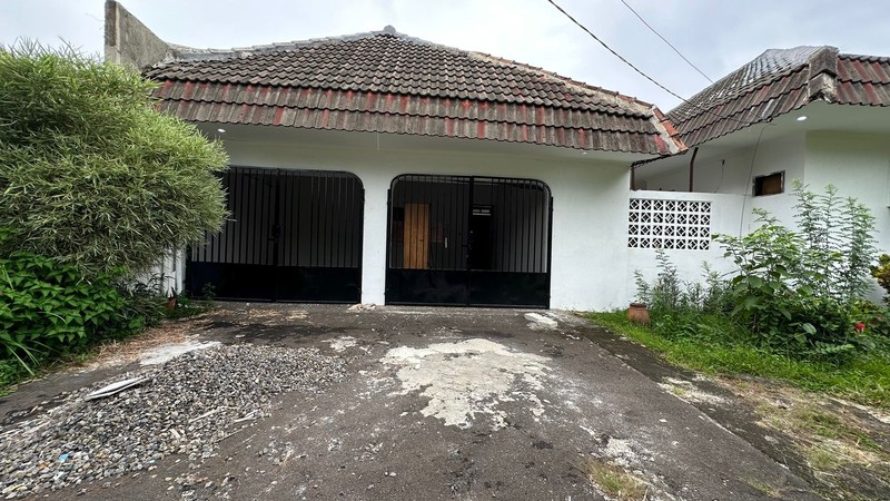 Rumah Luas 1300M² Halaman Super Lega di Cimanggis Dekat LRT & Tol