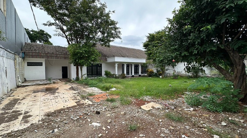 Rumah Luas 1300M² Halaman Super Lega di Cimanggis Dekat LRT & Tol