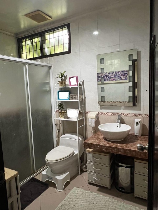 Rumah Hoek Bintaro 2 Lantai - LT 207 m², SHM, Lokasi Strategis, Harga Nego!