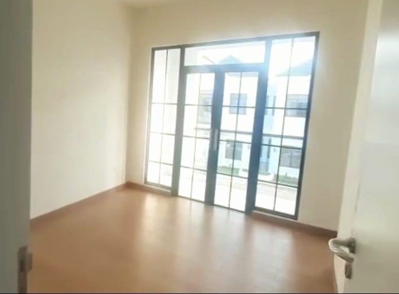 Rumah Bagus Di Lavon 2, Cluster Viridia Cikupa Tangerang