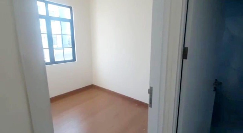 Rumah Bagus Di Lavon 2, Cluster Viridia Cikupa Tangerang