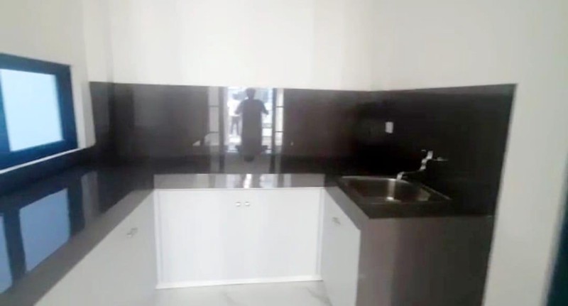 Rumah Bagus Di Lavon 2, Cluster Viridia Cikupa Tangerang