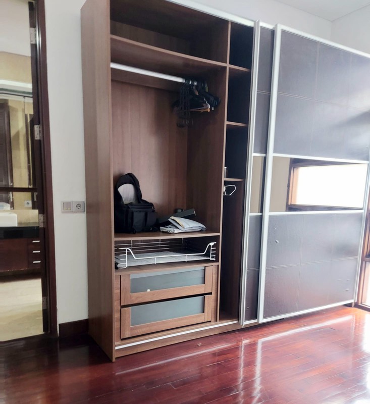 Dijual Rumah 3 Lantai Lokasi Strategis Di Cilandak Dalam, Jakarta Selatan