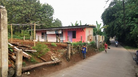 Tanah Luas siap bangun di Jl Raya Lapan Cisauk