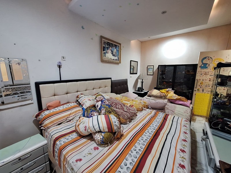 Rumah siap huni  Citraland Surabaya barat cluster Palma Classica