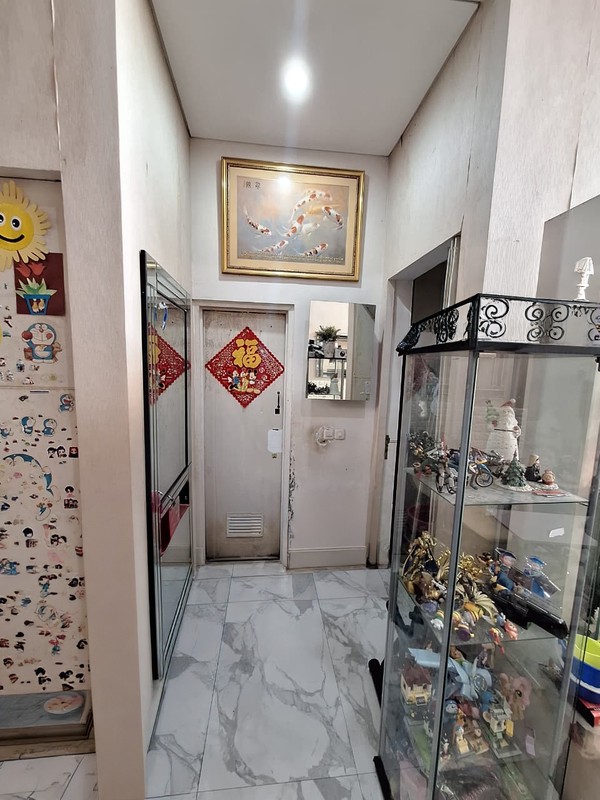 Rumah siap huni  Citraland Surabaya barat cluster Palma Classica