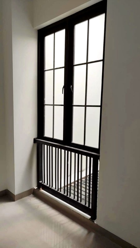 Disewakan 2 Unit Jejer Ruko Baru 3 Lantai Surabaya Barat di Jalan Raya Darmo Baru Barat - Sukomanunggal -Dekat Hr Muhammad, Madame Chang Darmo Permai Timur ,Akses Tol Satelit