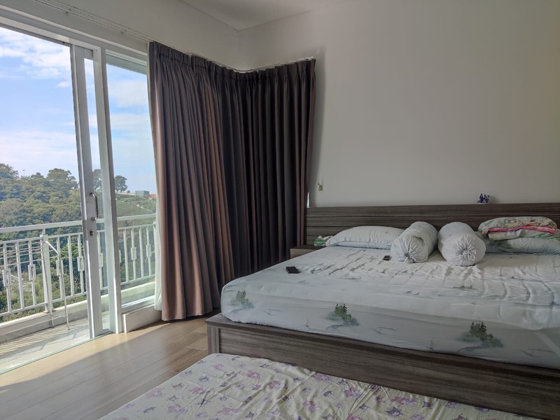 Dua Rumah Rendeng dengan akses di Dago Pakar, Bandung!