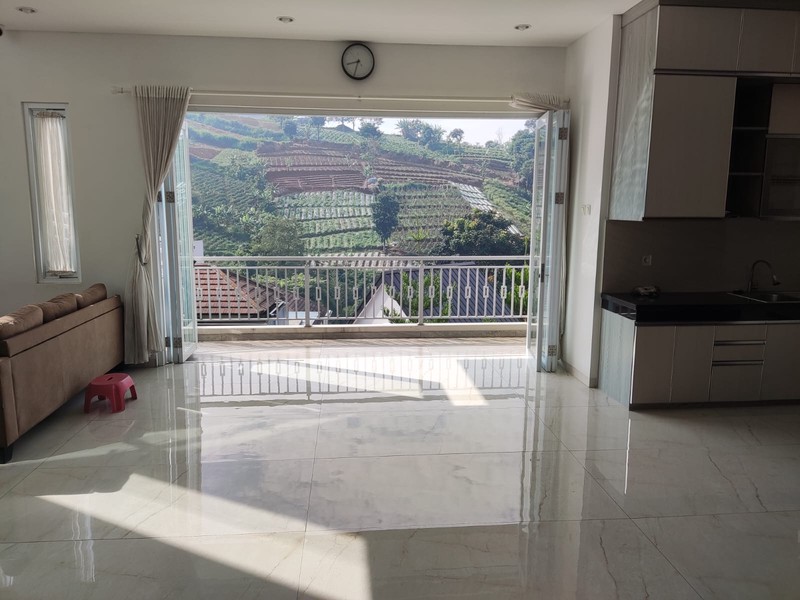 Dua Rumah Rendeng dengan akses di Dago Pakar, Bandung!