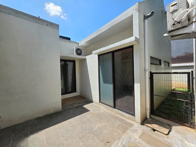 Rumah Bagus,dalam cluster di Bintaro Jaya Sektor 9