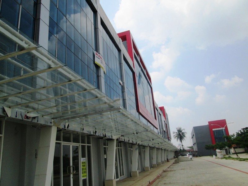 Ruko Siap Pakai Di Lokasi Strategis Emerald Avenue Bintaro Sektor 9
