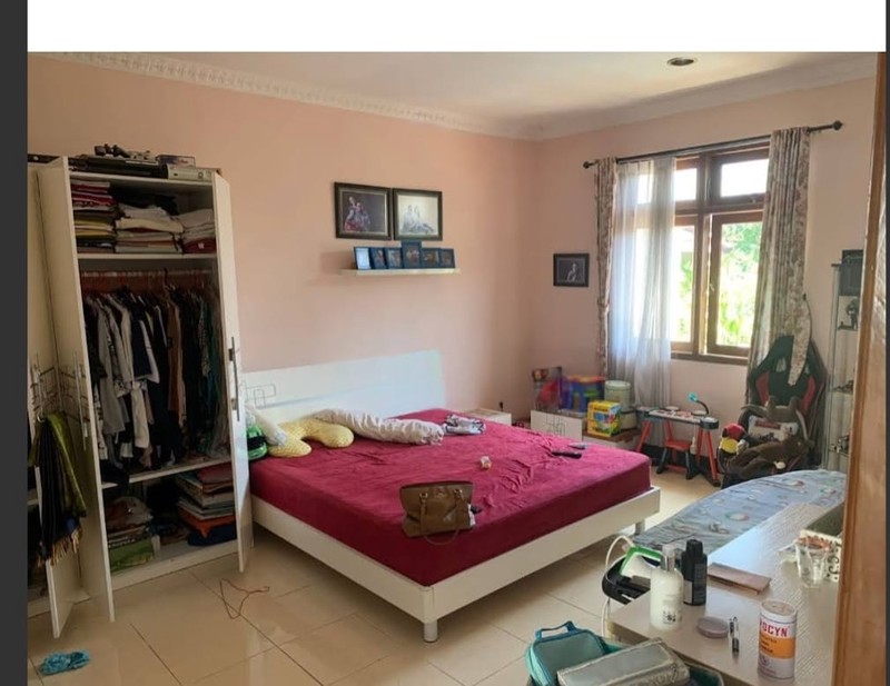 Rumah Mewah Pantai Mentari Kenjeran 2 Lantai 6 Kamar SHM Surabaya