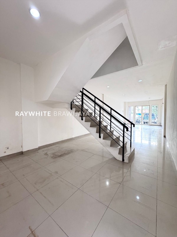 Ruko Lokasi Strategis Area Lebak Bulus Raya