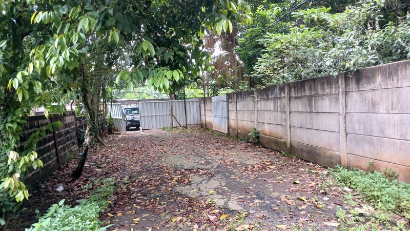 Tanah Lebak Bulus Strategis  1753m2  dekat RS Mayapada dan kompleks South Quater Jakarta Selatan