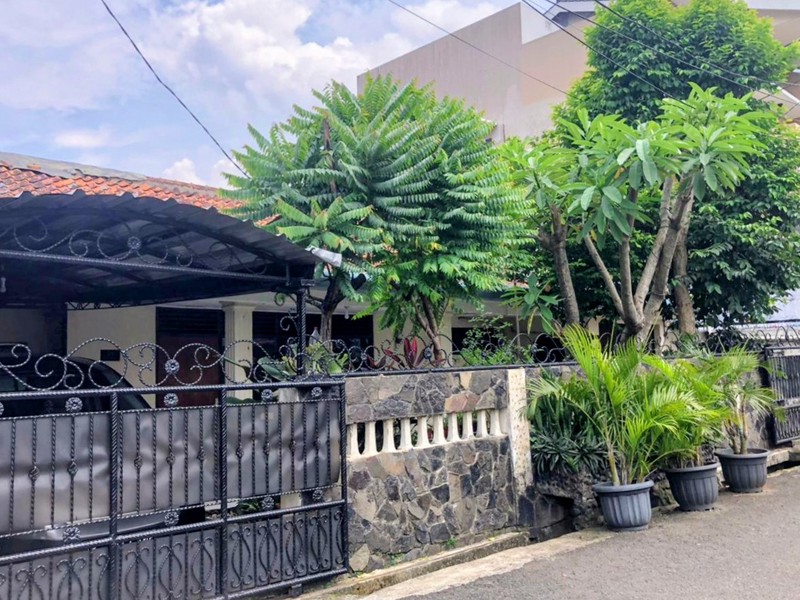 Di Jual Rumah Siap Huni Lokasi Strategis Di Pondok Labu Cilandak Jakarta Selatan.