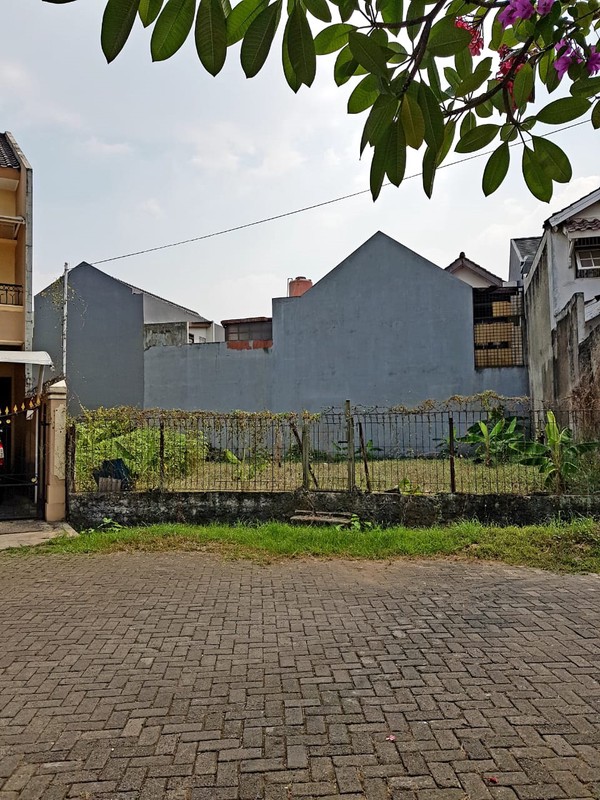 Kavling Premium 256 m² di Central District Bintaro - SHM, Lokasi Super Strategis, Harga Nego!