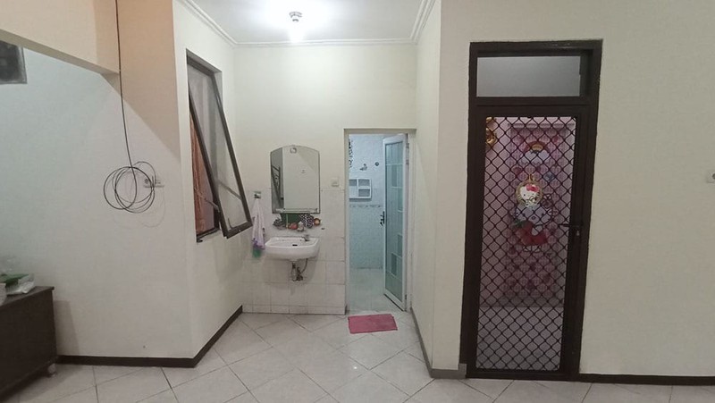 Jual Rumah 2 lantai Kupang Jaya Surabaya Barat