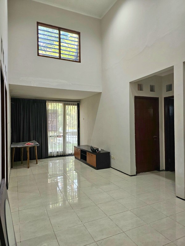 Rumah Bagus,posisi hook di Bintaro Jaya 9