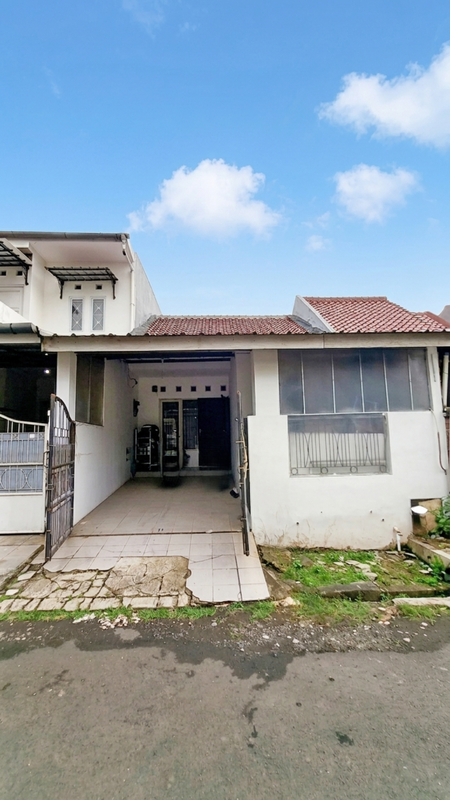 Rumah Siap Huni di Regency Melati Mas BSD - Lingkungan Nyaman & Strategis