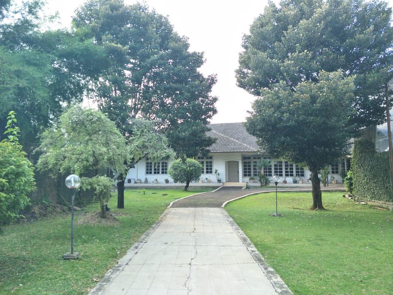 TANAH STRATEGIS DI JALAN UTAMA CINERE - POTENSI INVESTASI TINGGI & NILAI TERUS NAIK