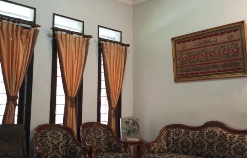 Jual Rumah 2 Lantai Babatan Pilang Wiyung Surabaya Barat