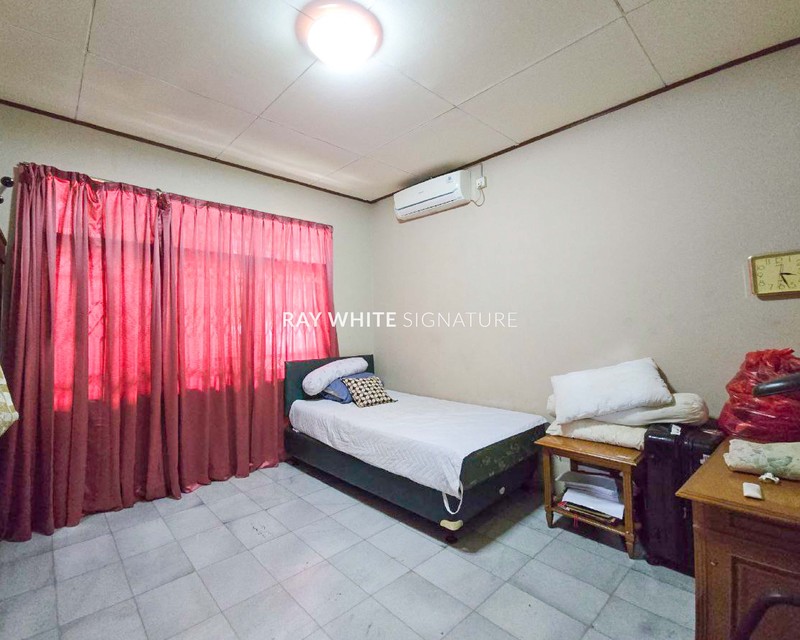 Rumah Layak Huni di Jl Indojati Bintaro Dekat Tanah Kusir