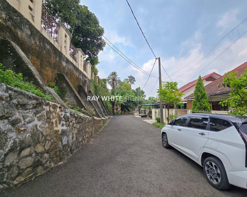 Rumah Layak Huni di Jl Indojati Bintaro Dekat Tanah Kusir