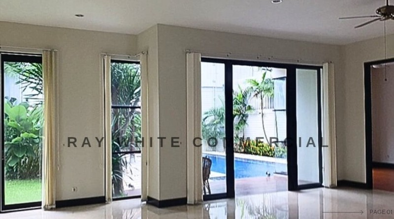 Rumah Modern Minimalis 2 lantai, New Remodelling, dengan Lokasi Elite dan nyaman di Jl. Teladan Raya.  Cilandak, Jakarta Selatan.