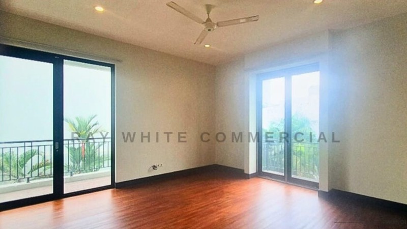 Rumah Modern Minimalis 2 lantai, New Remodelling, dengan Lokasi Elite dan nyaman di Jl. Teladan Raya.  Cilandak, Jakarta Selatan.