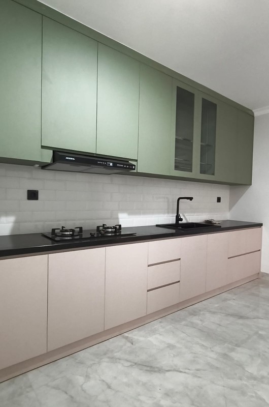 Rumah Renovasi Area Premium Di Bouelevar  Puspita Loka BSD city 