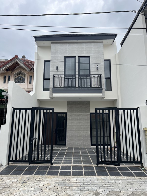 DIJUAL RUMAH BARU GRESS PANTAI MENTARI SURABAYA TIMUR