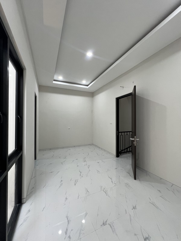 DIJUAL RUMAH BARU GRESS PANTAI MENTARI SURABAYA TIMUR