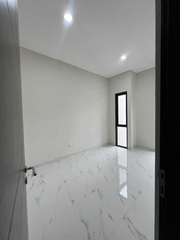 DIJUAL RUMAH BARU GRESS PANTAI MENTARI SURABAYA TIMUR